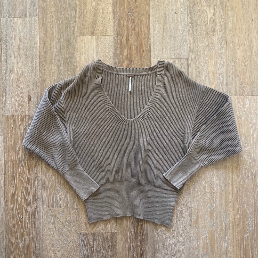 Free People Brown Sweater Medium